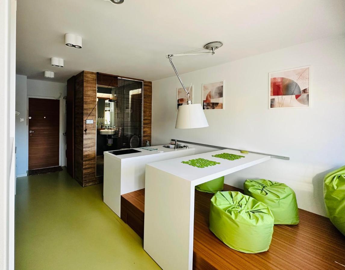 Smart Apartment Warschau